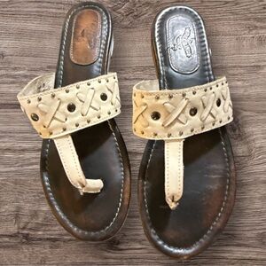 Freebird “Shay” Women's Cream and Brown Leather Sandals Size 9